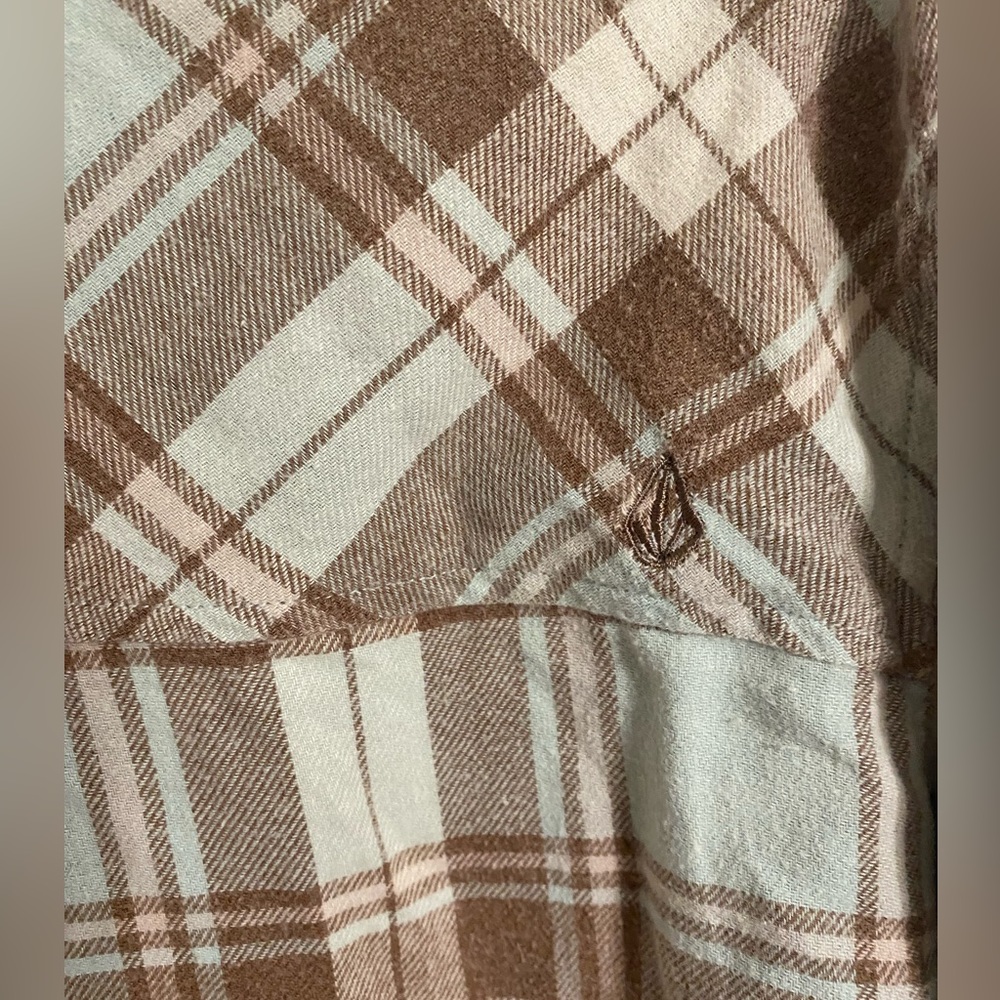 Volcom Button Down - image 6